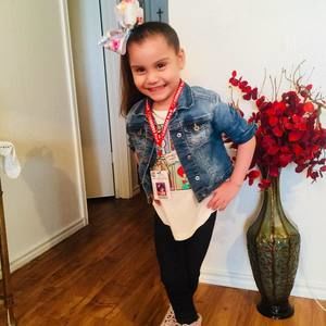 Meet your Posher, Delia